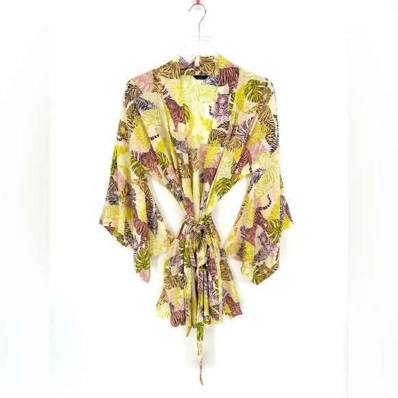 AISE The Kimono Silk Crepe de Chine  in Yellow Tiger Print One Size - Picture 3 of 10